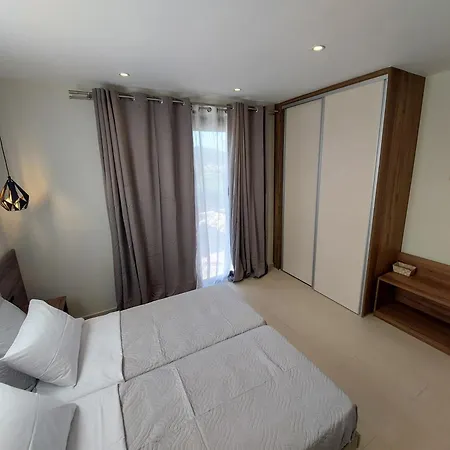 Averto Villa Sami (Kefalonia)