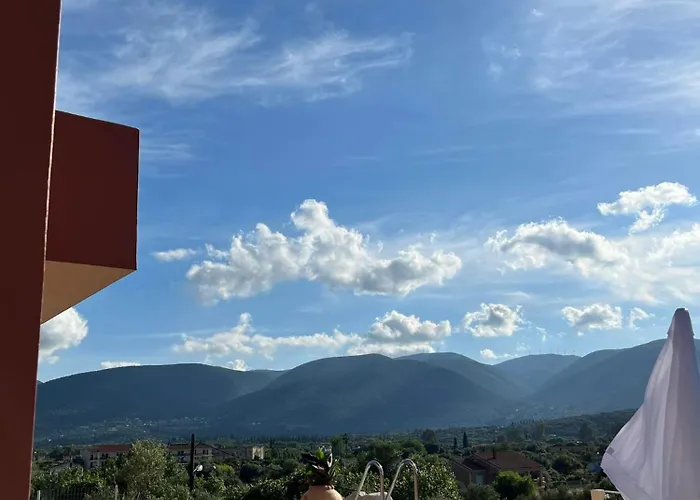 Vilă Averto *